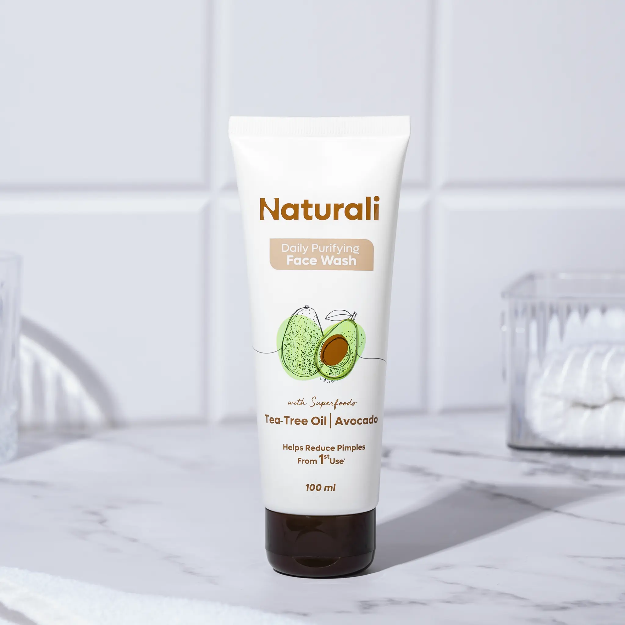 Naturali Daily Purifying Face Wash with Avocado and Tea Tree Oil - Image 6