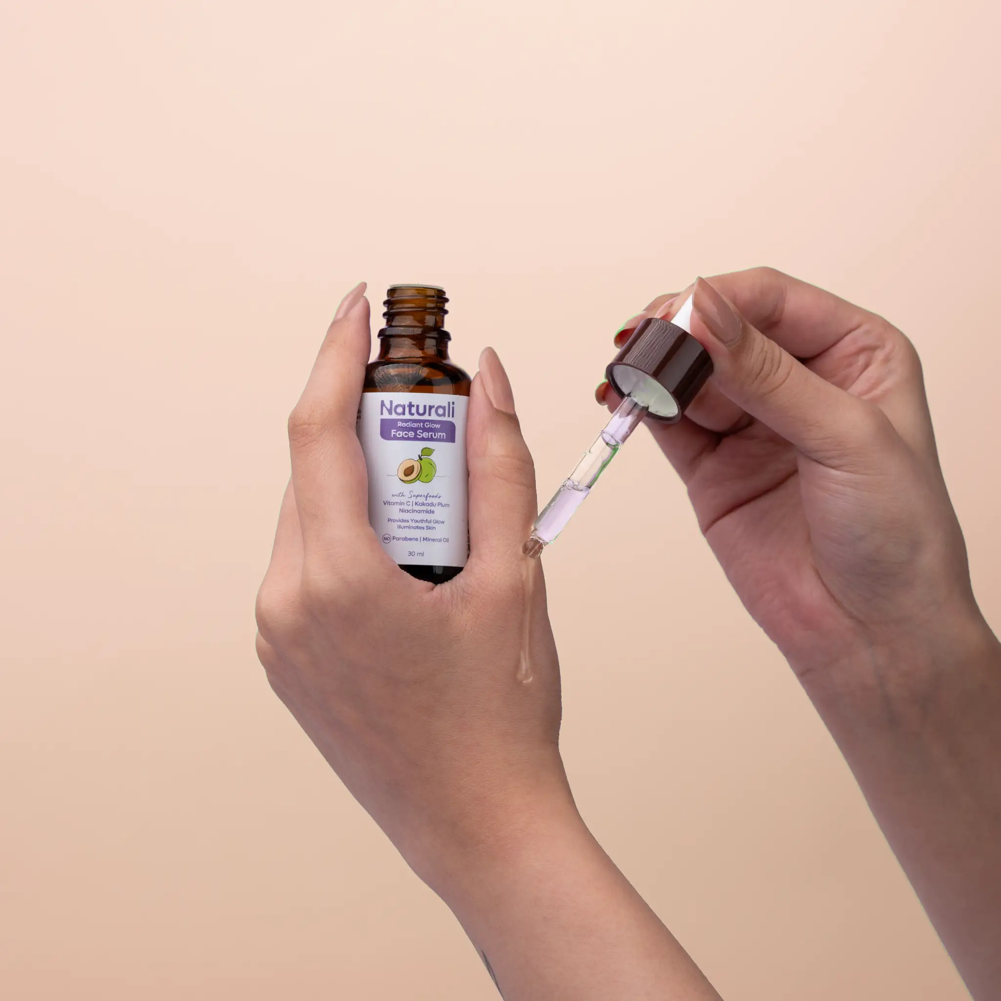 Naturali Radiant Glow Face Serum With Kakadu Plum, Vitamin C & Niacinamide - Image 7
