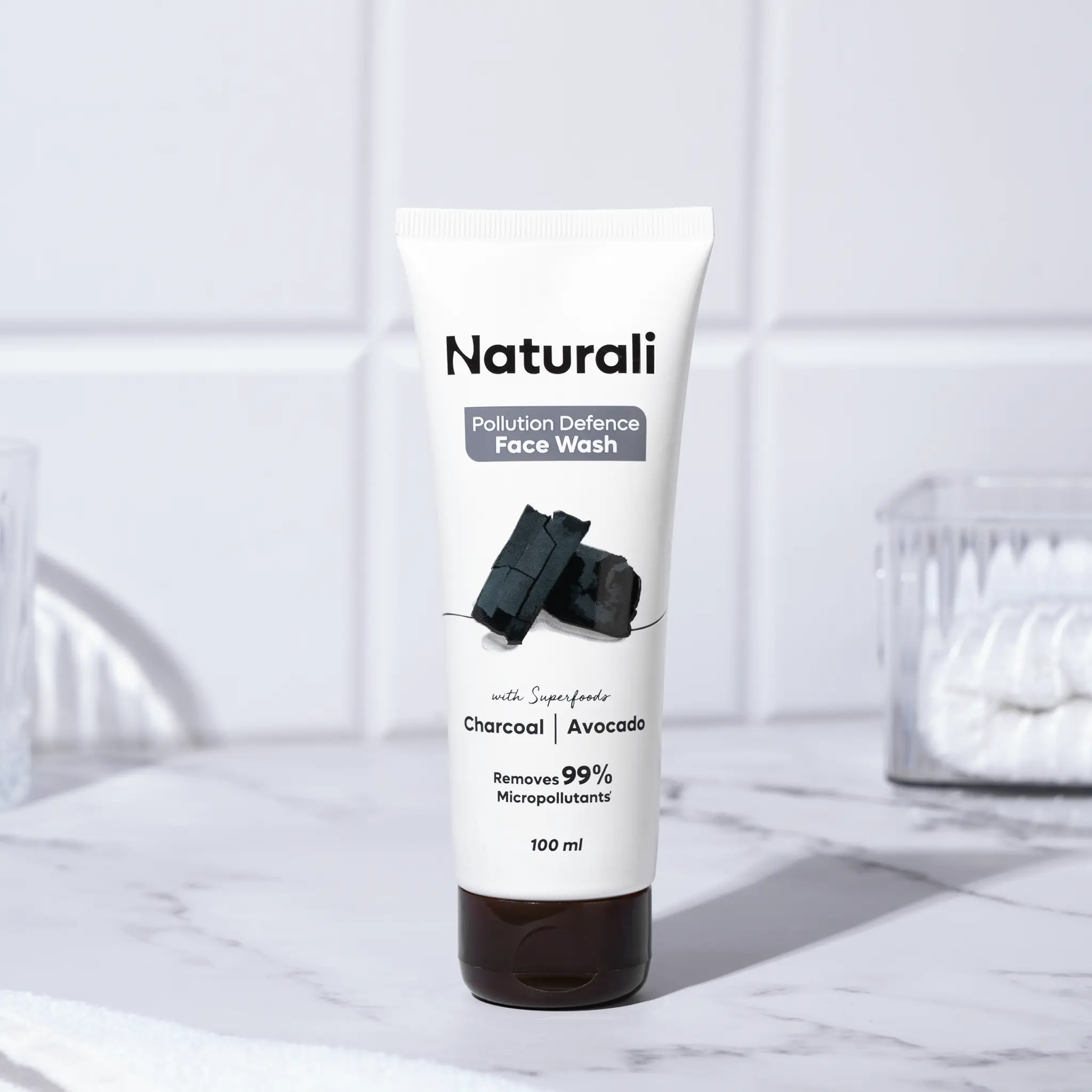 Naturali Pollution Defence Detox Facewash with Charcoal and Avocado - Image 6