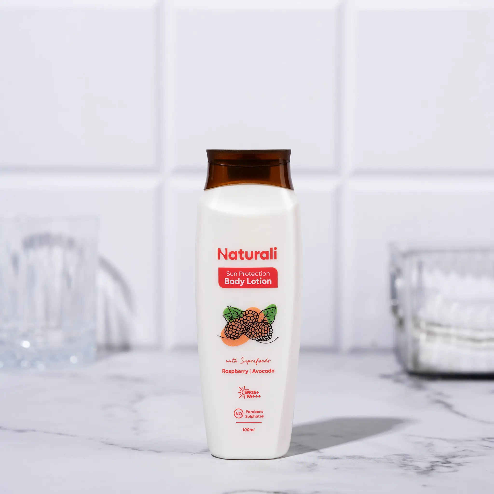Naturali Sun Protection Body Lotion with SPF25 PA+++ infused with Raspberry and Avocado - Image 6